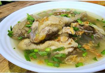 Resep Sop Ayam Pak Min Klaten Asli: Rahasia Kuah Bening Gurih dan Daging Empuk Lembut